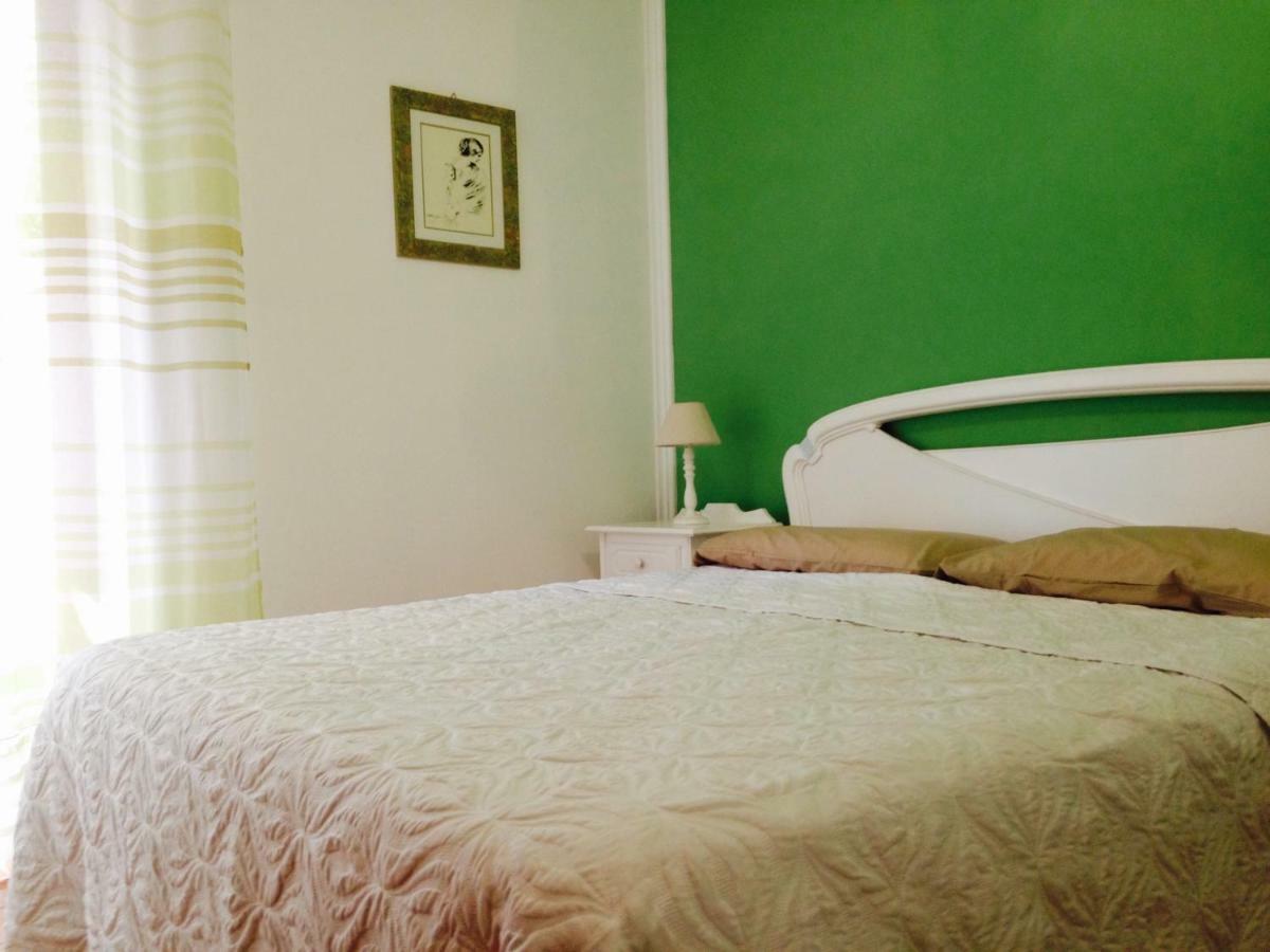 Kia Ora Bed and Breakfast San Felice Circeo Exteriör bild