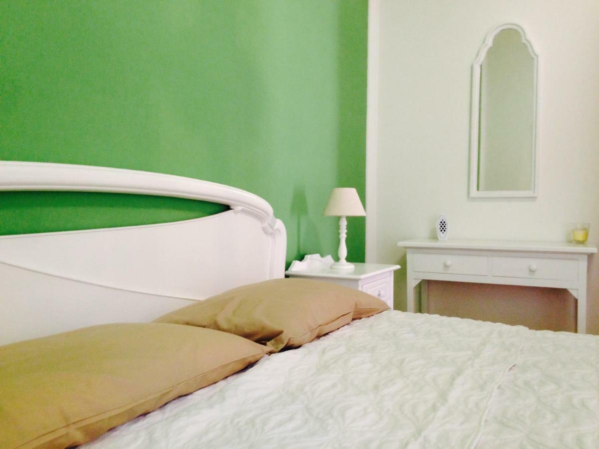 Kia Ora Bed and Breakfast San Felice Circeo Exteriör bild